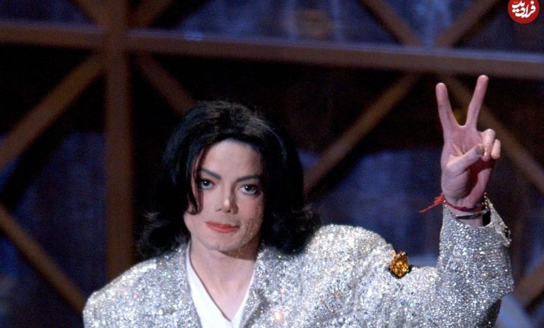 عکس؛ سفر در زمان؛ «مایکل جکسون در کنار فرزندان اش»؛ سال 1387 عکس؛ سفر در زمان؛ «مایکل جکسون در کنار فرزندان اش»؛ سال 1387