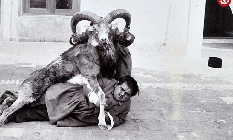 تصاویر؛ سفر به عصر قاجار؛ از «ایرانی، زن ناصرالدین شاه» تا «خدمتکارهای شکارنگهدار مظفرالدین شاه» تصاویر؛ سفر به عصر قاجار؛ از «ایرانی، زن ناصرالدین شاه» تا «خدمتکارهای شکارنگهدار مظفرالدین شاه»