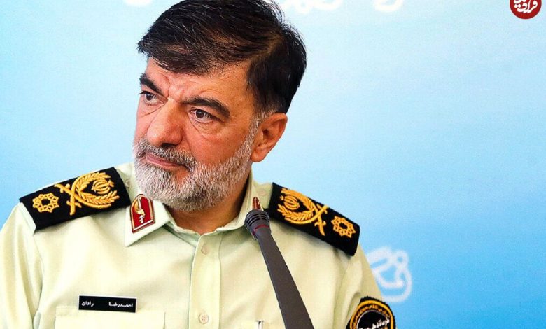 عکس؛ سفر در زمان؛ «سردار رادان در کنار 7 رزم دیگرش در جبهه»؛ دهه 60 عکس؛ سفر در زمان؛ «سردار رادان در کنار 7 رزم دیگرش در جبهه»؛ دهه 60