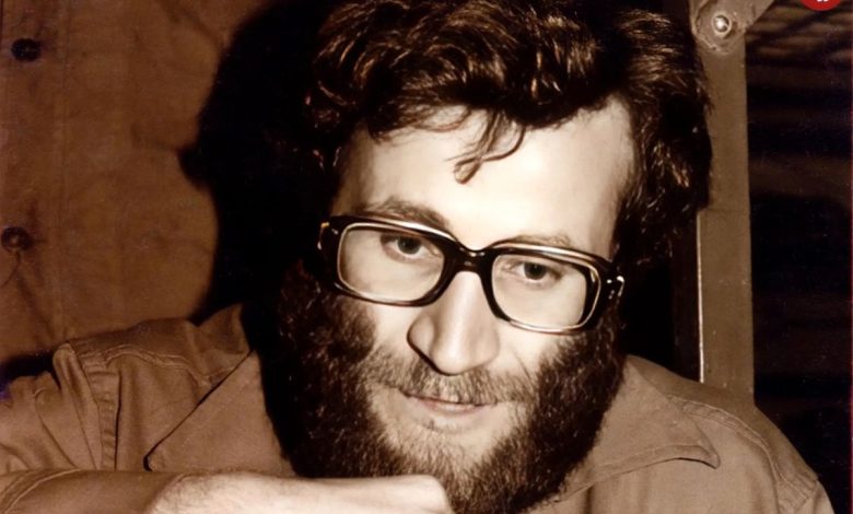 عکس؛ سفر به تاریخ؛ چهرۀ متفاوت «شهید محمد بروجردی» قبل از انقلاب در 20 سالگی عکس؛ سفر به تاریخ؛ چهرۀ متفاوت «شهید محمد بروجردی» قبل از انقلاب در 20 سالگی