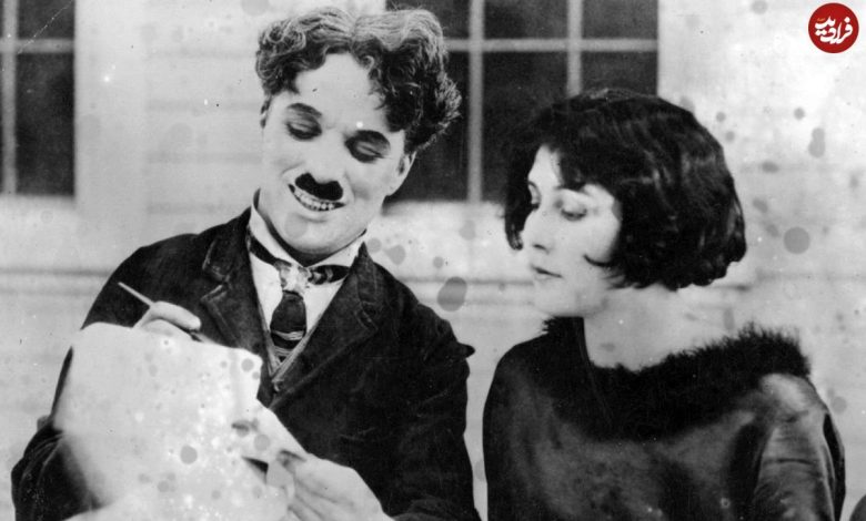 عکس؛ سفر در زمان؛ «چارلی چاپلین 86 ساله در کنار همسر چهارم و 6 فرزند آخرش»؛ سال 53 عکس؛ سفر در زمان؛ «چارلی چاپلین 86 ساله در کنار همسر چهارم و 6 فرزند آخرش»؛ سال 53
