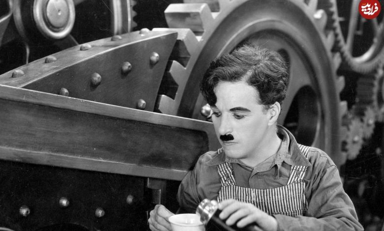 عکس؛ سفر در زمان؛ «چارلی چاپلین در کنار همسر و 7 فرزند آخرش»؛ سال 1338 عکس؛ سفر در زمان؛ «چارلی چاپلین در کنار همسر و 7 فرزند آخرش»؛ سال 1338