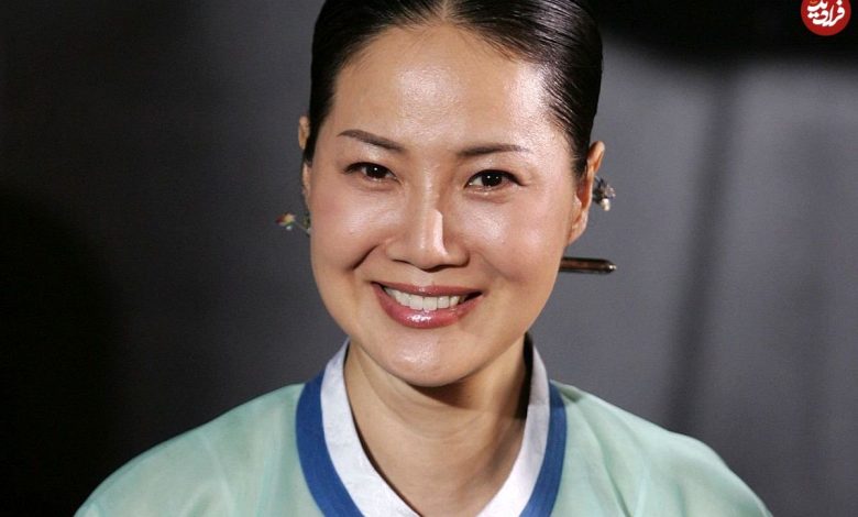 عکس؛ سفر در تاریخ؛ «بازیگر نقش بانو هن در سریال یانگوم» در 49 سالگی؛ سال 89 عکس؛ سفر در تاریخ؛ «بازیگر نقش بانو هن در سریال یانگوم» در 49 سالگی؛ سال 89