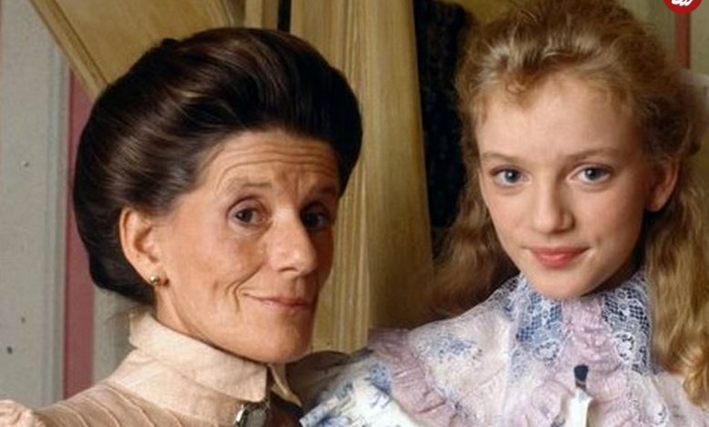 عکس؛ سفر به تاریخ؛ چهرۀ متفاوت «عمه هتی» سریال «قصههای جزیره» در 27 سالگی؛ سال 1345 عکس؛ سفر به تاریخ؛ چهرۀ متفاوت «عمه هتی» سریال «قصههای جزیره» در 27 سالگی؛ سال 1345