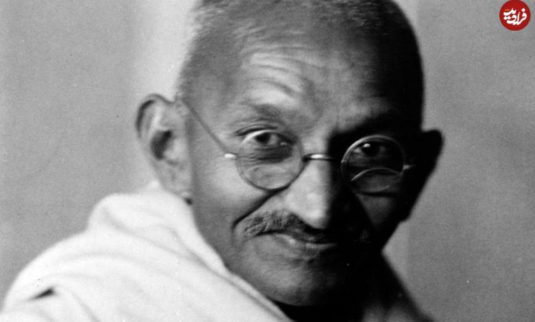 عکس؛ سفر در زمان؛ «مهاتما گاندی» با ظاهر متفاوت در آفریقای جنوبی؛ سال 1274 عکس؛ سفر در زمان؛ «مهاتما گاندی» با ظاهر متفاوت در آفریقای جنوبی؛ سال 1274