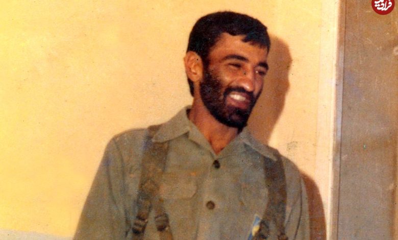 عکس؛ سفر در زمان؛ «احمد متوسلیان با ظاهر متفاوت در زمان سربازی»؛ سال 1354 عکس؛ سفر در زمان؛ «احمد متوسلیان با ظاهر متفاوت در زمان سربازی»؛ سال 1354