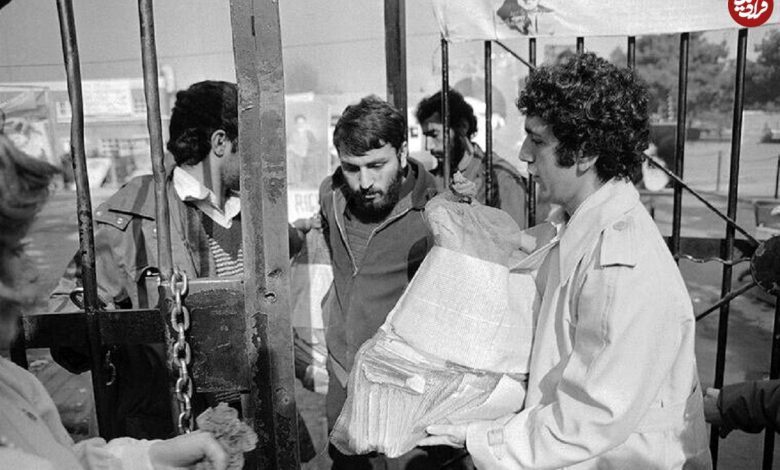 عکس؛ سفر در زمان؛ چه کسی برای گروگانهای آمریکایی در تهران مار سمی ارسال کرد؟ عکس؛ سفر در زمان؛ چه کسی برای گروگانهای آمریکایی در تهران مار سمی ارسال کرد؟