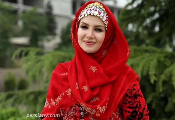 سکانس روز | عکس نیم رخ فرزند ملیکا زارعی؛ مجری برنامه “خاله شادونه” / شباهت بی نظیر مانلی به مادرش سکانس روز | عکس نیم رخ فرزند ملیکا زارعی؛ مجری برنامه “خاله شادونه” / شباهت بی نظیر مانلی به مادرش