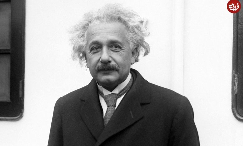 عکس؛ سفر در زمان؛ «آلبرت اینشتین در حال نواختن ویولن در آمریکا»؛ سال 1298 عکس؛ سفر در زمان؛ «آلبرت اینشتین در حال نواختن ویولن در آمریکا»؛ سال 1298