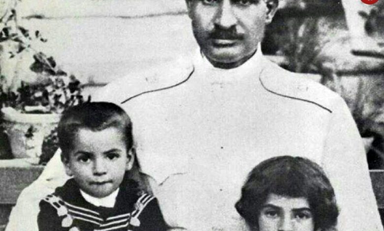 عکس؛ سفر در زمان؛ شکل و شمایل «همدم السلطنه، فرزند اول رضاخان»؛ سال 1338 عکس؛ سفر در زمان؛ شکل و شمایل «همدم السلطنه، فرزند اول رضاخان»؛ سال 1338