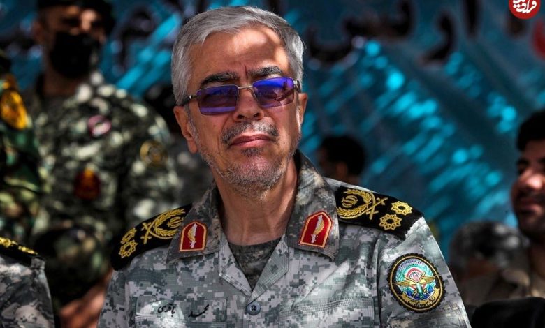 عکس؛ سفر در زمان؛ «سرلشکر باقری» در یک جلسه نظامی در زمان جنگ؛ دهه 60 عکس؛ سفر در زمان؛ «سرلشکر باقری» در یک جلسه نظامی در زمان جنگ؛ دهه 60