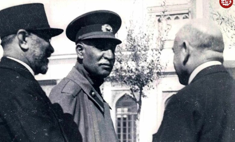 عکس؛ سفر در زمان؛ «رضاخان و دیگران در حال نگهبانی از خانه فرمانفرما»؛ دهه 1280