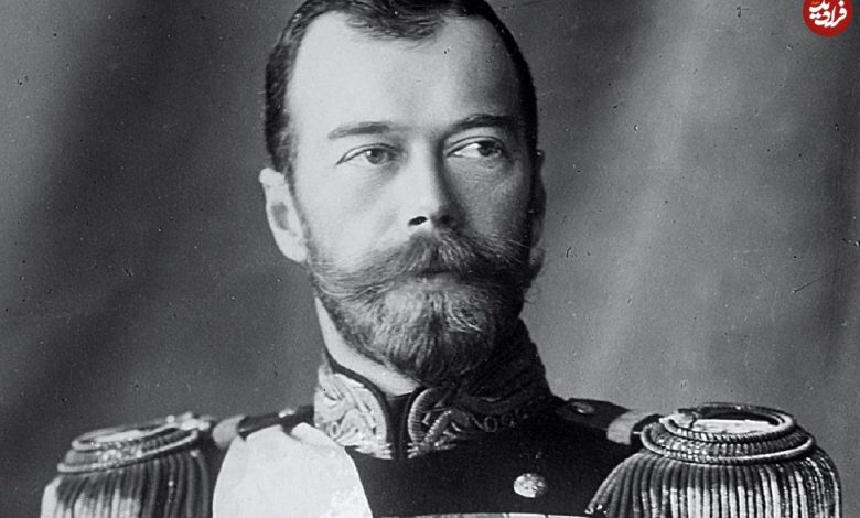 ببینید؛ سفر در زمان؛ «ویدئویی از نیکلای دوم، امپراتور روسیه سوار بر اسب»؛ سال 1284 ببینید؛ سفر در زمان؛ «ویدئویی از نیکلای دوم، امپراتور روسیه سوار بر اسب»؛ سال 1284