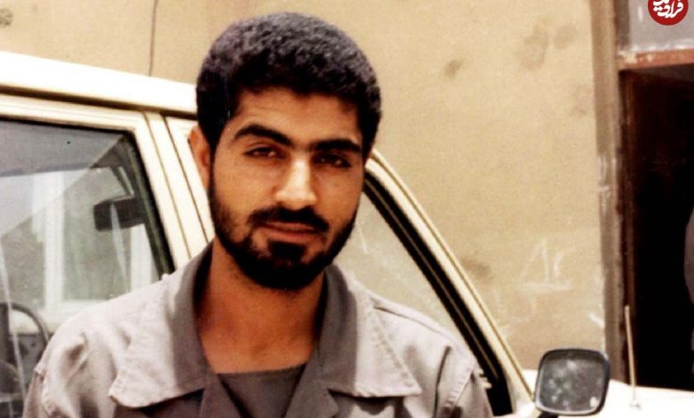 عکس؛ سفر در زمان؛ «سردار سلیمانی در کنار برادرش احمد»؛ قبل از انقلاب