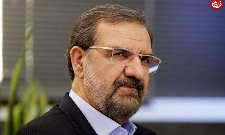 عکس؛ سفر به تاریخ؛ «محسن رضایی» پشت «تیربار» در جبهه؛ دهۀ 1360 عکس؛ سفر به تاریخ؛ «محسن رضایی» پشت «تیربار» در جبهه؛ دهۀ 1360