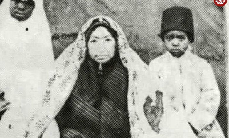 عکس؛ سفر به تاریخ؛ «سلیم خان، بَردۀ مادر ناصرالدین شاه» در کاخ صاحبقرانیه؛ 130 سال قبل عکس؛ سفر به تاریخ؛ «سلیم خان، بَردۀ مادر ناصرالدین شاه» در کاخ صاحبقرانیه؛ 130 سال قبل