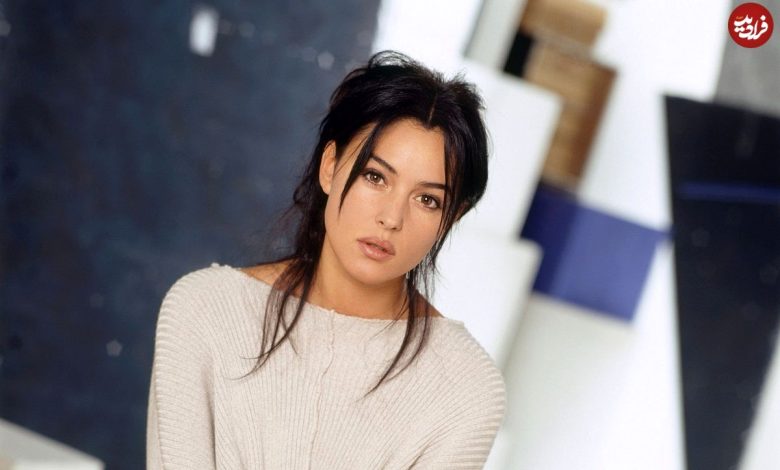 عکس؛ سفر در زمان؛ «مونیکا بلوچی، بازیگر نقش مالنا»؛ در 37 سالگی؛ سال 1380 عکس؛ سفر در زمان؛ «مونیکا بلوچی، بازیگر نقش مالنا»؛ در 37 سالگی؛ سال 1380