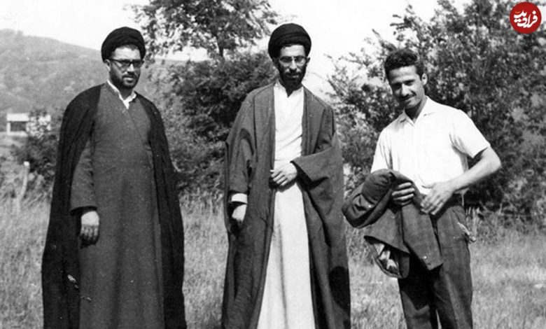 عکس؛ سفر به تاریخ؛ «رهبر انقلاب» در 24 سالگی سوار بر قایق در تالاب انزلی؛ سال 1342 عکس؛ سفر به تاریخ؛ «رهبر انقلاب» در 24 سالگی سوار بر قایق در تالاب انزلی؛ سال 1342