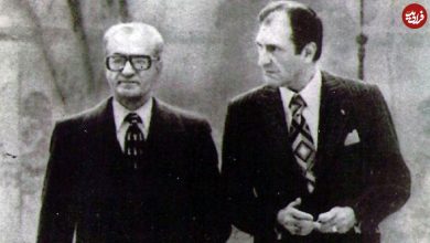 سفر در زمان؛ یادداشت‌های علم، دوشنبه ۱۵ خرداد ۱۳۵۱: به شاه گفتم، اردشیر زاهدی ناز می‌کند؛ شاه گفت بگو برود به سلامت