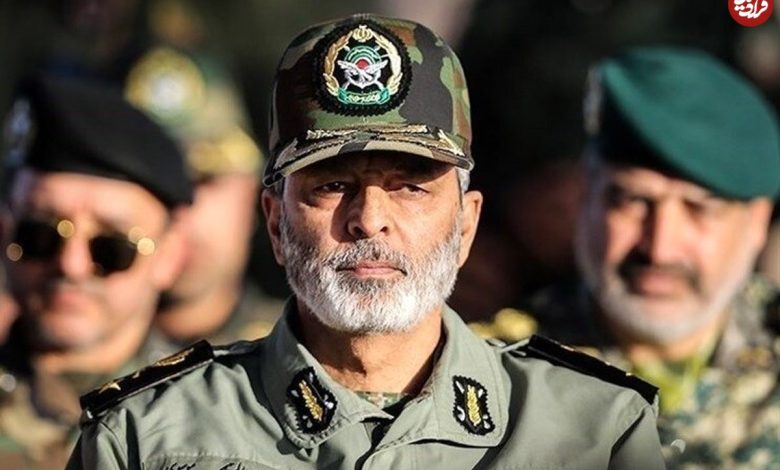 عکس؛ سفر به تاریخ؛ «امیر عبدالرحیم موسوی» در کنار «ژنرال قمر جاوید، فرماندۀ ارتش پاکستان»؛ سال 98 عکس؛ سفر به تاریخ؛ «امیر عبدالرحیم موسوی» در کنار «ژنرال قمر جاوید، فرماندۀ ارتش پاکستان»؛ سال 98