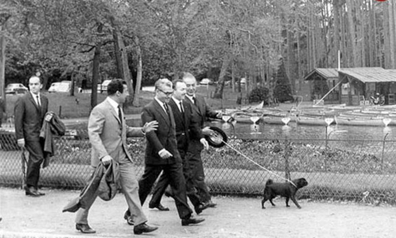 عکس؛ سفر به تاریخ؛ «سلطان خاویار ایران» و همسرش در مهمانی محمدرضا پهلوی عکس؛ سفر به تاریخ؛ «سلطان خاویار ایران» و همسرش در مهمانی محمدرضا پهلوی