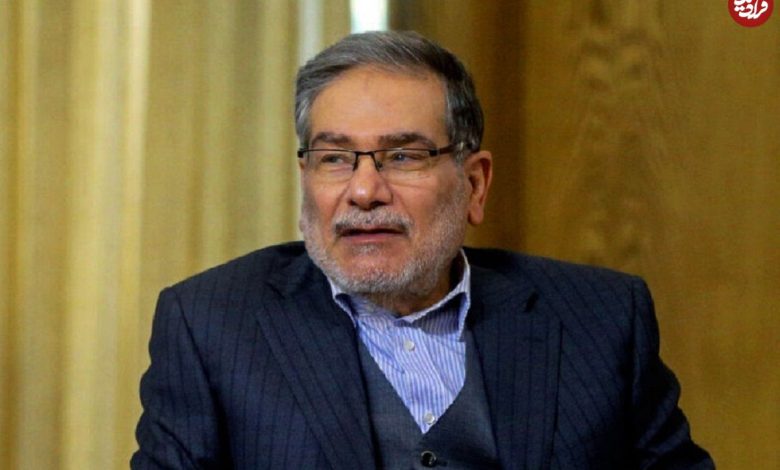 عکس؛ سفر در زمان؛ «سرلشکر جعفری، شمخانی و سرلشکر رشید» در جبهه غرب؛ دهه 60 عکس؛ سفر در زمان؛ «سرلشکر جعفری، شمخانی و سرلشکر رشید» در جبهه غرب؛ دهه 60