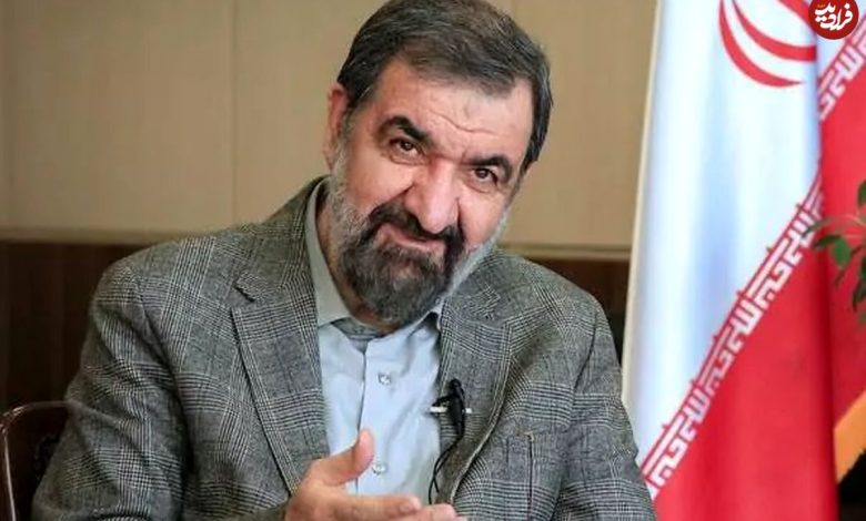 عکس؛ سفر به تاریخ؛ «محسن رضایی» در کنار «ناصر حجازی» در یک مهمانی؛ سال 1377 عکس؛ سفر به تاریخ؛ «محسن رضایی» در کنار «ناصر حجازی» در یک مهمانی؛ سال 1377