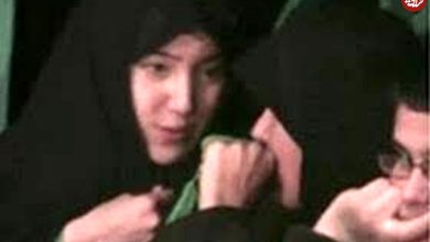 عکس؛ سفر به تاریخ؛ «هاشمی رفسنجانی» در کنار نوۀ دختری‌اش «مونا لاهوتی»؛ اوایل دهۀ 90