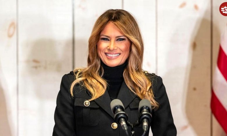 عکس؛ سفر به تاریخ؛ چهرۀ «ملانیا ترامپ» در 4 سالگی در آغوش مادربزرگش؛ سال 1356 عکس؛ سفر به تاریخ؛ چهرۀ «ملانیا ترامپ» در 4 سالگی در آغوش مادربزرگش؛ سال 1356