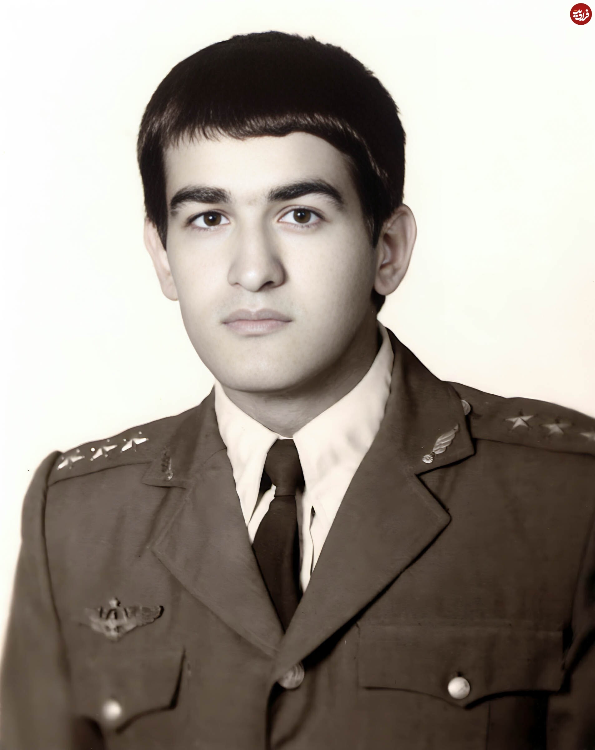 2374389_993 2374389_993