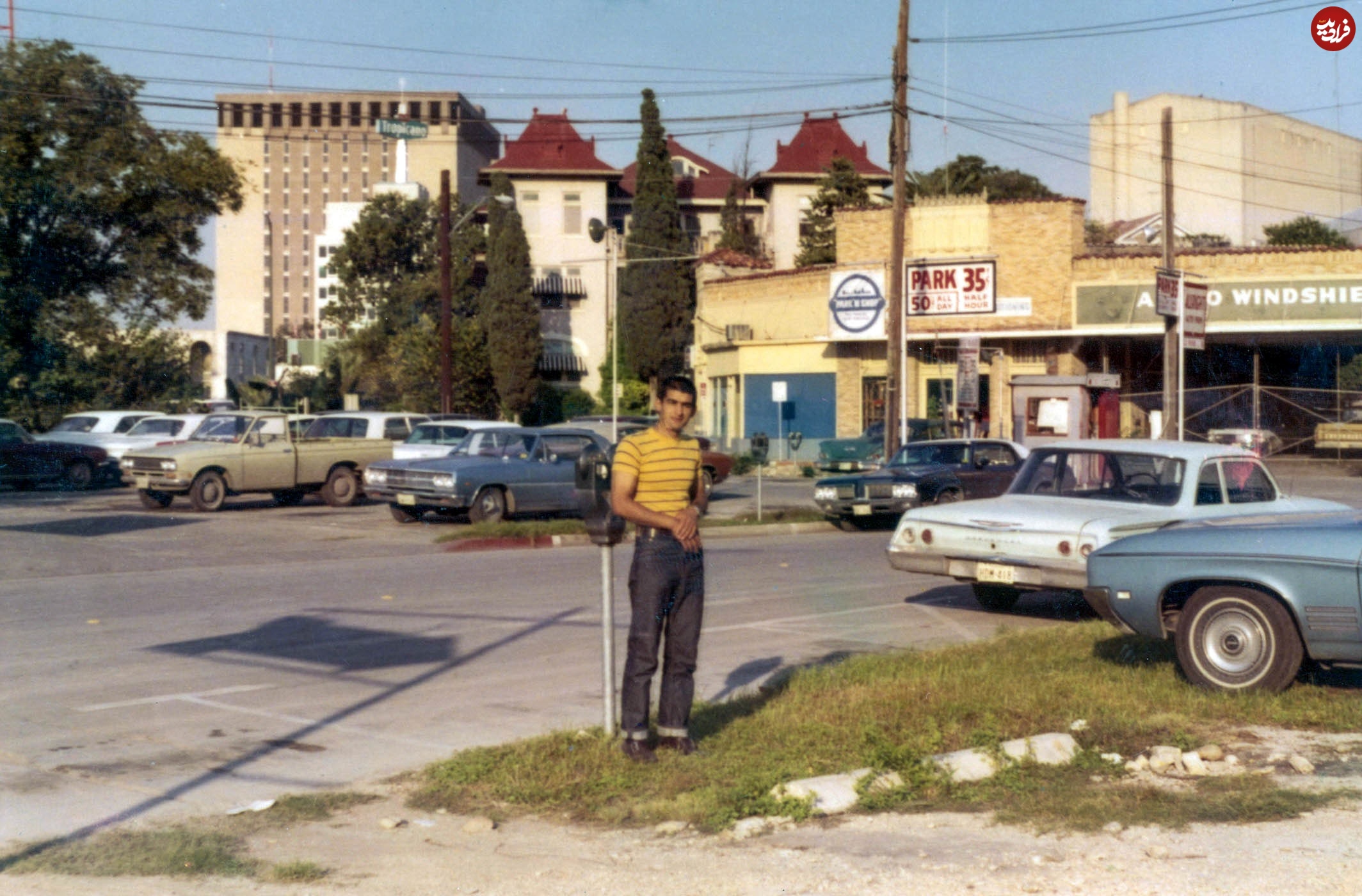 2374400_12928129 2374400_129 (1)