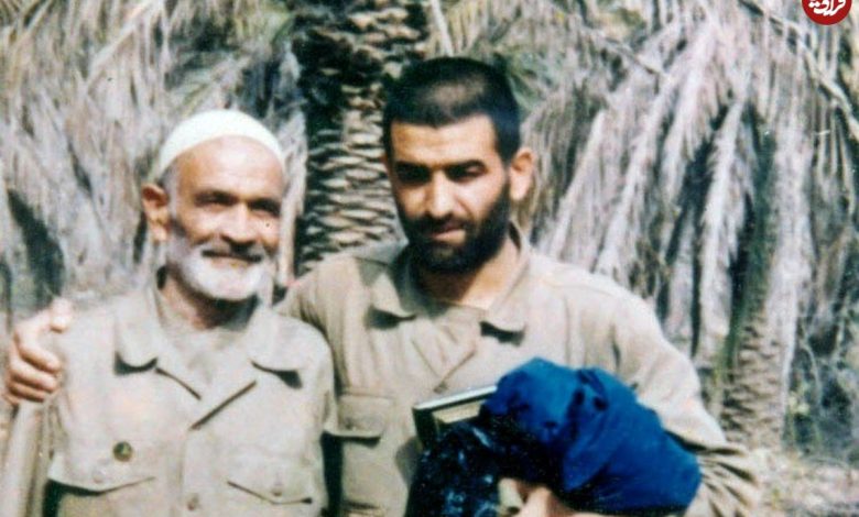 عکس؛ سفر به تاریخ؛ «شهید عباس بابایی و شهید جواد فکوری» در ملاقات با امام خمینی عکس؛ سفر به تاریخ؛ «شهید عباس بابایی و شهید جواد فکوری» در ملاقات با امام خمینی