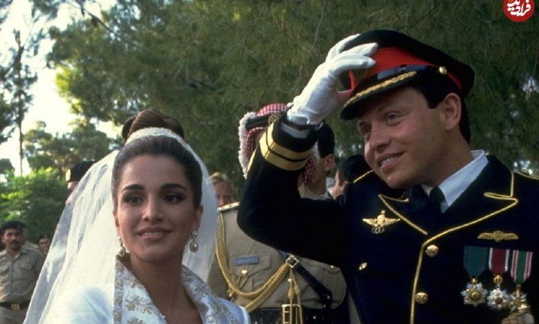 عکس؛ سفر در زمان؛ ظاهر غافلگیرکننده «رانیا، ملکه اردن» در 52 سالگی؛ سال 1402 عکس؛ سفر در زمان؛ ظاهر غافلگیرکننده «رانیا، ملکه اردن» در 52 سالگی؛ سال 1402