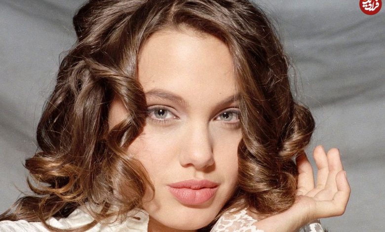 عکس؛ سفر به زمان؛ «آنجلینا جولی 41 ساله در کنار فرزندان پر تعدادش»؛ سال 1395 عکس؛ سفر به زمان؛ «آنجلینا جولی 41 ساله در کنار فرزندان پر تعدادش»؛ سال 1395