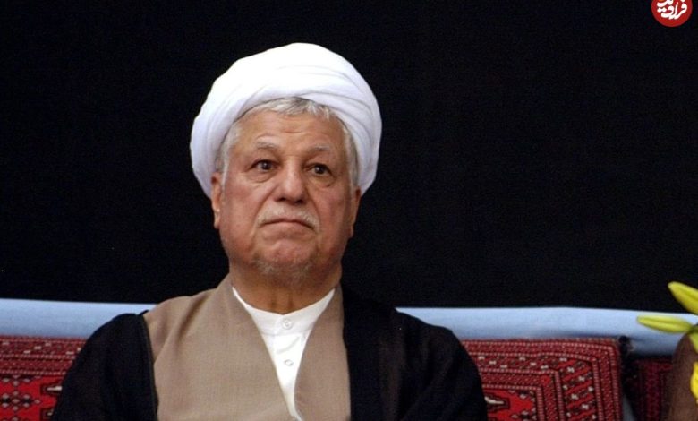 عکس؛ سفر در زمان؛ «سیدمحمد خاتمی در حال گفتگو با هاشمی رفسنجانی»؛ سال 1381 عکس؛ سفر در زمان؛ «سیدمحمد خاتمی در حال گفتگو با هاشمی رفسنجانی»؛ سال 1381