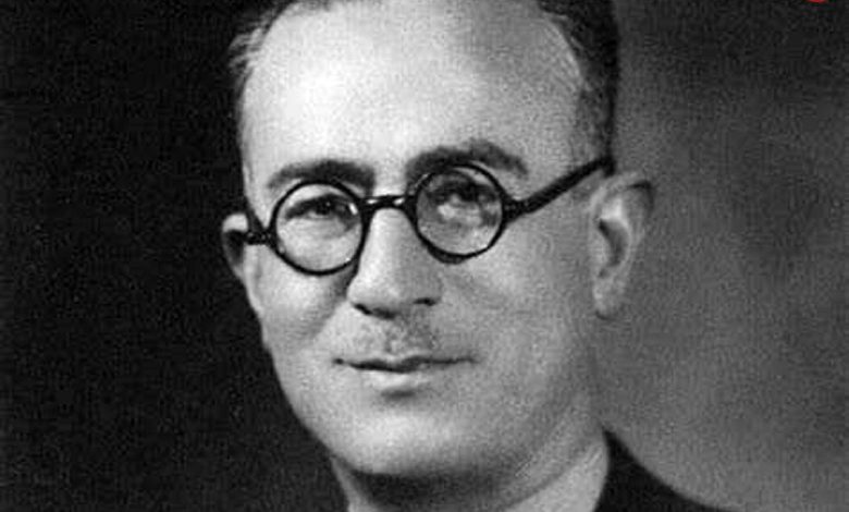 عکس؛ سفر در زمان؛ نخست وزیر رضا شاه در کنار پزشک احمدی عکس؛ سفر در زمان؛ نخست وزیر رضا شاه در کنار پزشک احمدی