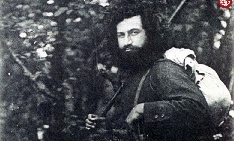 عکس؛ سفر در زمان؛ نمایی از مزار «میرزا کوچک خان» در رشت؛ سال 1357