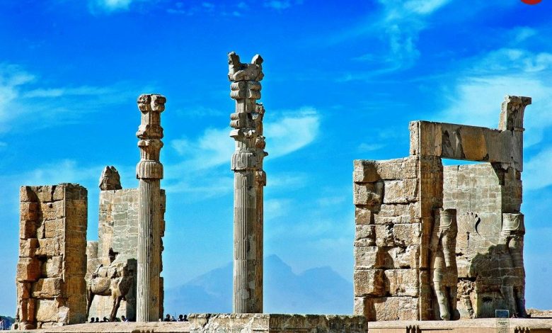 عکس؛ سفر در زمان؛ نخستین فیلمبرداری از تخت جمشید عکس؛ سفر در زمان؛ نخستین فیلمبرداری از تخت جمشید