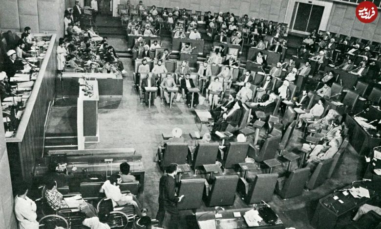 عکس؛ سفر در زمان؛ اولین درخواست و تحصن در اولین روز مجلس پس از انقلاب!