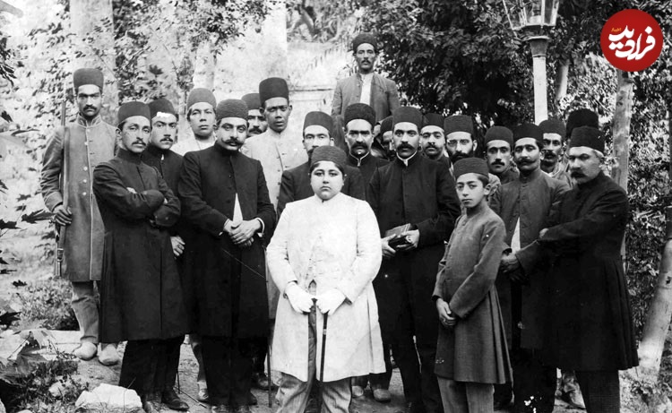 n00003363-r-b-00828129 n00003363-r-b-008 (1)