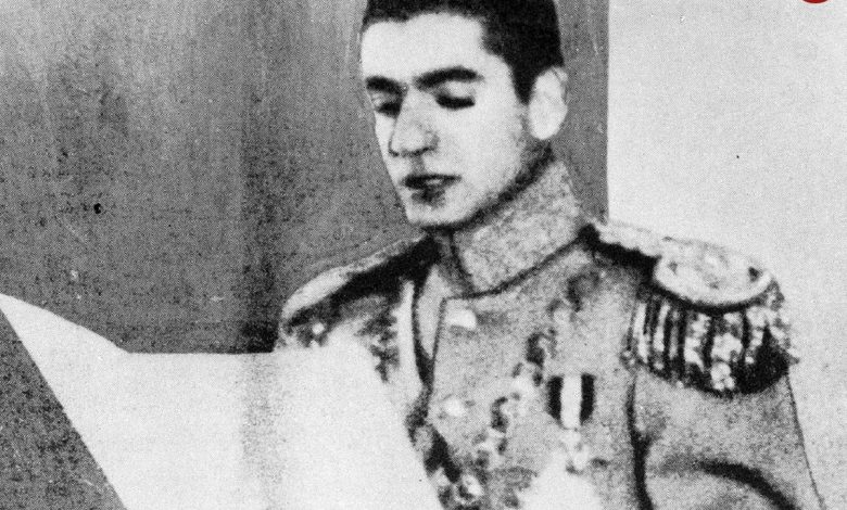 عکس؛ سفر در زمان؛ «محمدرضا پهلوی در دیدار با وینستون چرچیل»؛ سال 1320 عکس؛ سفر در زمان؛ «محمدرضا پهلوی در دیدار با وینستون چرچیل»؛ سال 1320