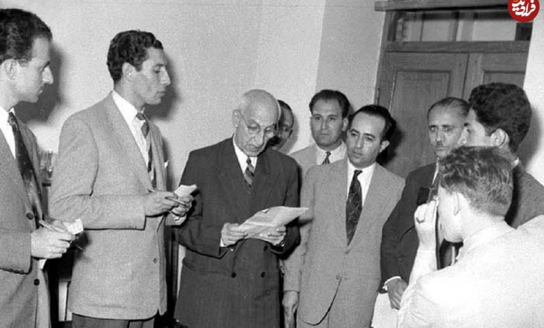 عکس؛ سفر در زمان؛ «دکتر مصدق در کنار همراهان اش در نیویورک»؛ سال 1330