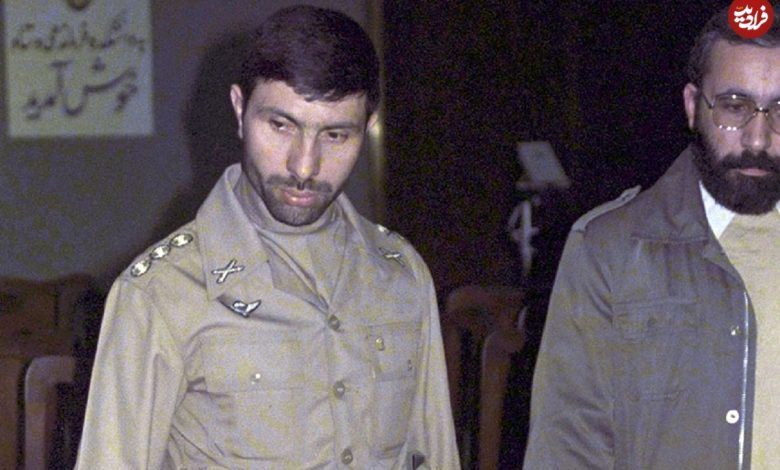 عکس؛ سفر در زمان؛ «صیاد شیرازی در کنار محسن رضایی و جمعی از فرماندهان ارتش و سپاه»؛ دهه 60 عکس؛ سفر در زمان؛ «صیاد شیرازی در کنار محسن رضایی و جمعی از فرماندهان ارتش و سپاه»؛ دهه 60