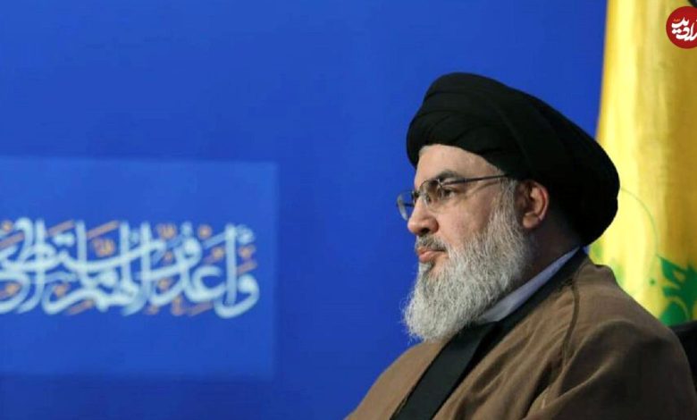 عکس؛ سفر در زمان؛ «سیدحسن نصرالله در جوانی، در دفتر رئیس وقت بنیاد شهید»؛ دهه 70