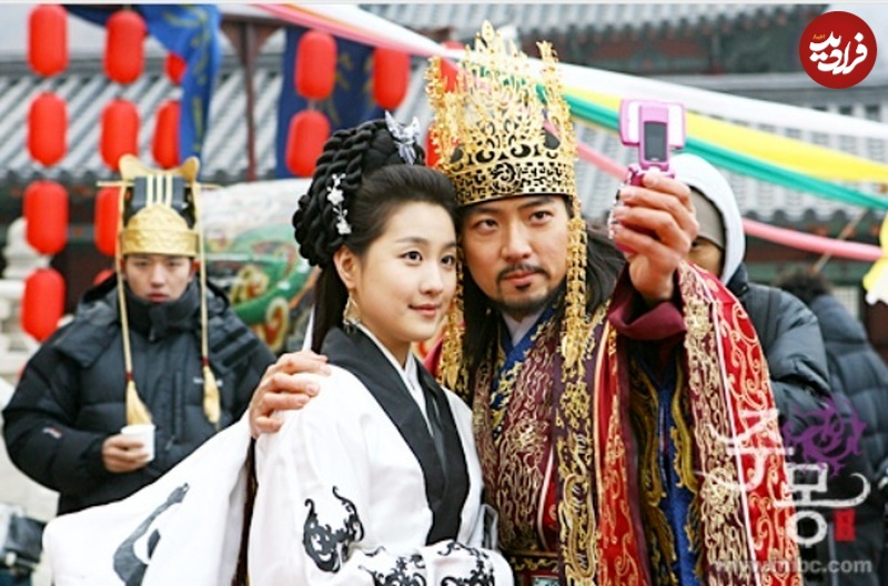 no-name-1 عکس؛ سفر به تاریخ؛ سلفی «جومونگ و بانو سوریانگ» در پشت صحنه سریال جومونگ؛ سال 2006