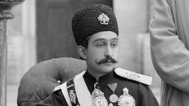 تصاویر؛ سفر به عصر قاجار؛ از «رضاخان و سفیر شوروی» تا «پسر مظفرالدین شاه و خدمتکارش»