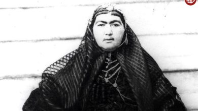 عکس؛ سفر به تاریخ؛ اسب‌سواری «انیس‌الدوله، سوگلی ناصرالدین‌شاه» با چادر و روبنده در فیروزکوه