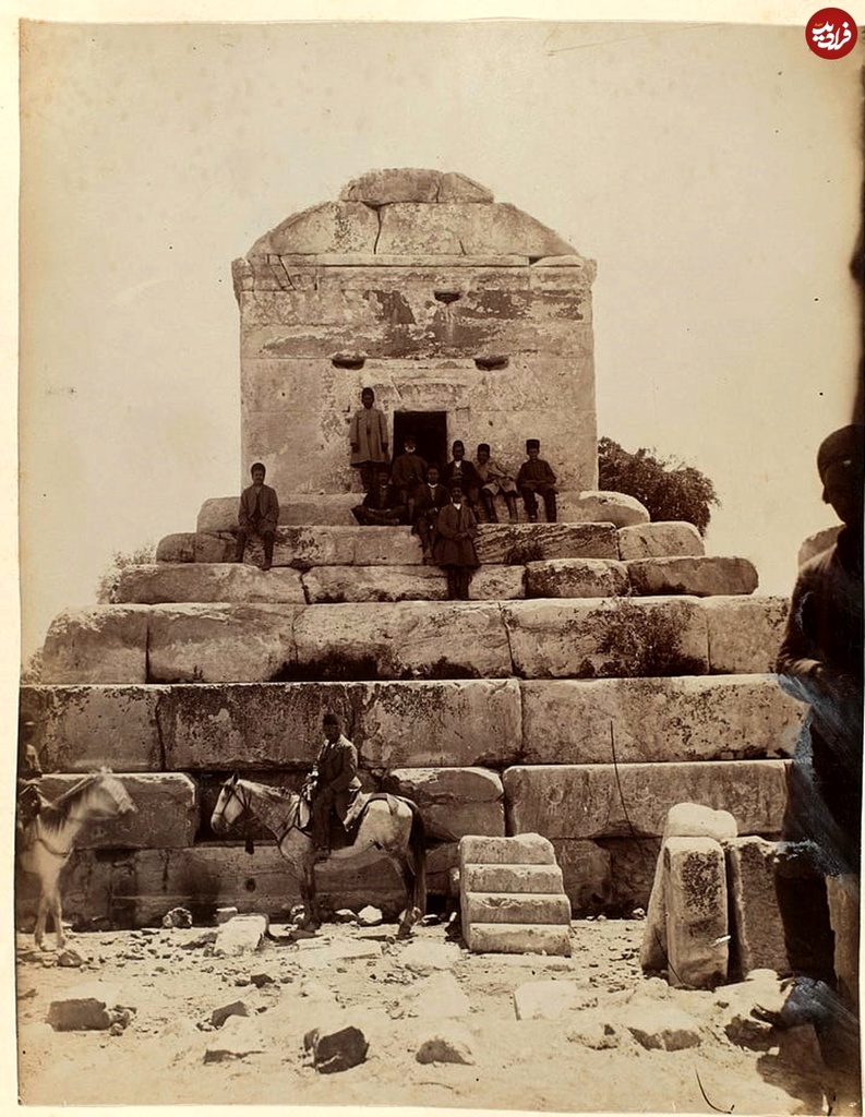 perzie-graftombe-cyrus-bij-morghab-frontaal-met-reizigers-94f1c2-1024 perzie-graftombe-cyrus-bij-morghab-frontaal-met-reizigers-94f1c2-1024