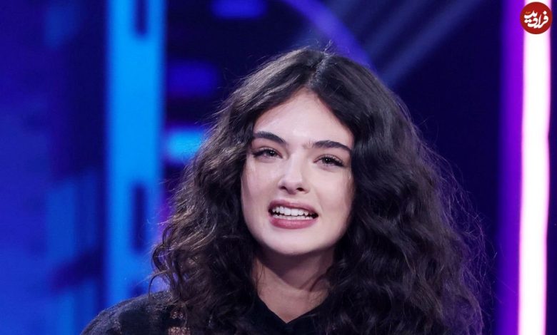 عکس؛ سفر در زمان؛ «دوا کسل، دختر مدل مونیکا بلوچی» در 16 سالگی؛ سال 1399 عکس؛ سفر در زمان؛ «دوا کسل، دختر مدل مونیکا بلوچی» در 16 سالگی؛ سال 1399