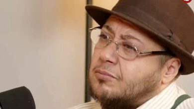 عکس؛ سفر به تاریخ؛ «مازیار (شهره) لرستانی» در کنار «بِن کامل» در پشت صحنه مختارنامه؛ دهۀ 80